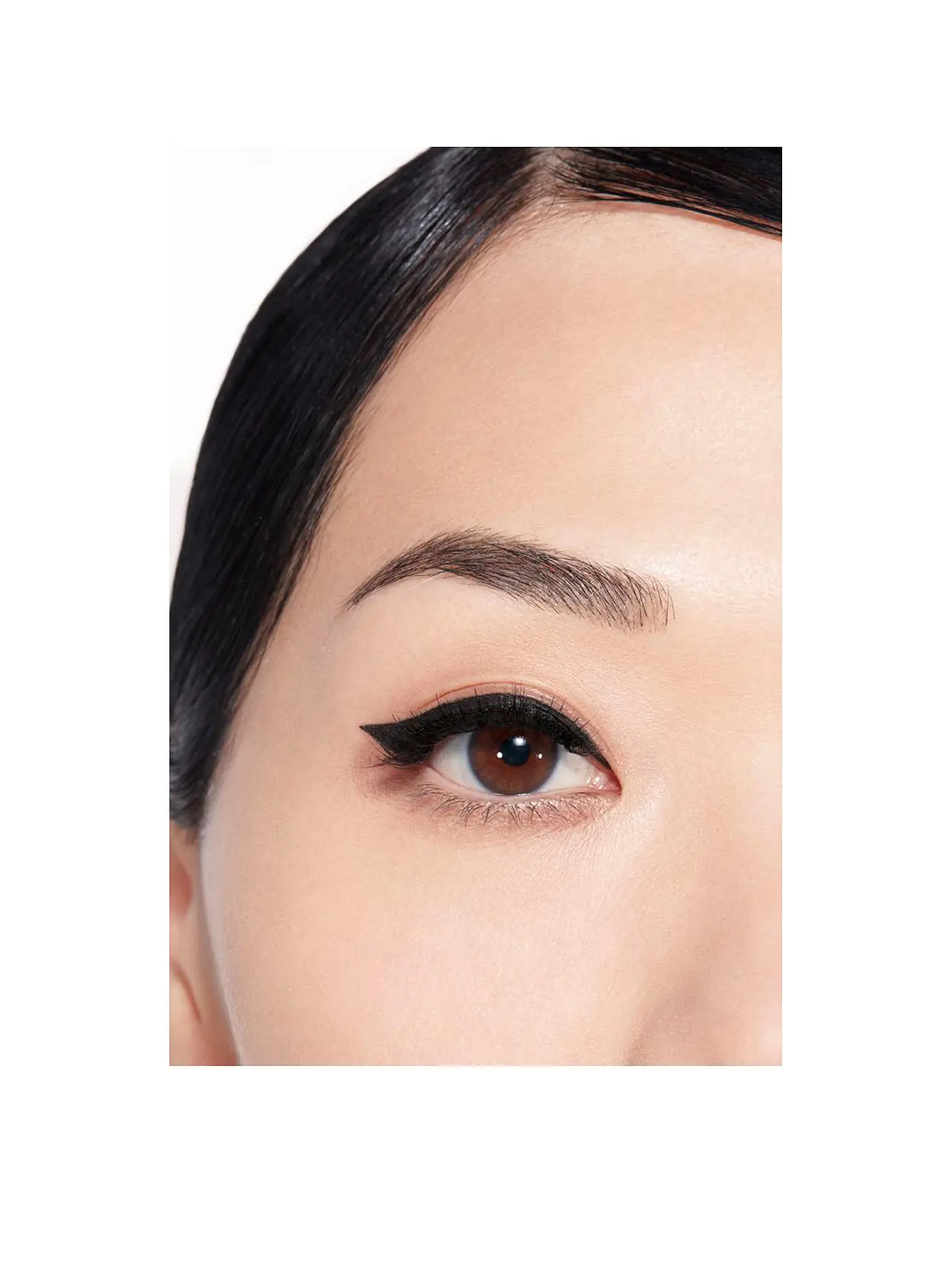 CHANEL | LE LINER DE HOCHPRÄZISER FLÜSSIGER EYELINER ‒ LANGANHALTEND UND WASSERFEST 2.5ML | schwarz